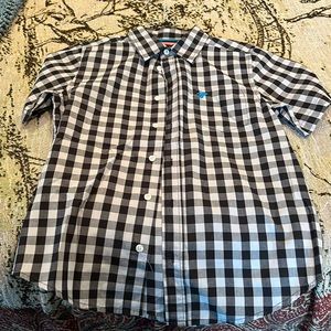 Wrangler button down boys 10/12 blacker checker